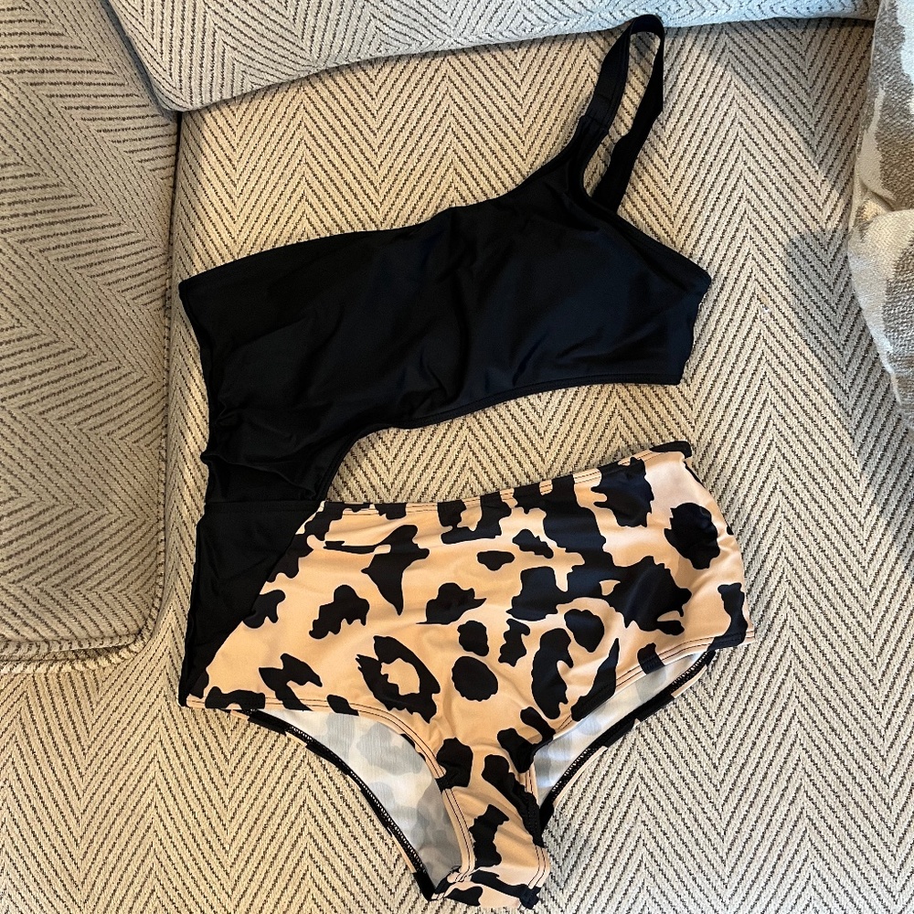 Cutout One Piece Swimsuit